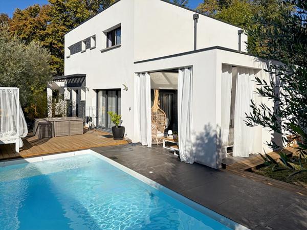 Maison Saint Medard En Jalles 5 pièce(s) 150 m2