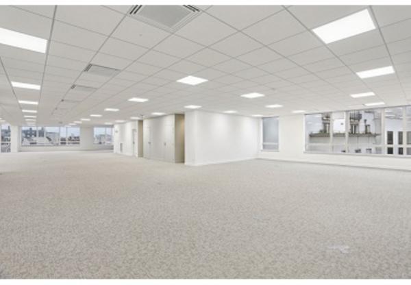 Bureaux à louer Montrouge vues panoramiques sur Paris prestations modernes