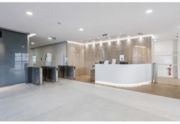 Bureaux à louer Montrouge vues panoramiques sur Paris prestations modernes