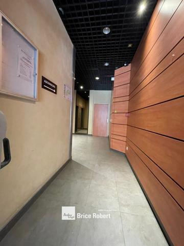 Bureau à louer Villeurbanne quartier Charpennes emplacement stratégique