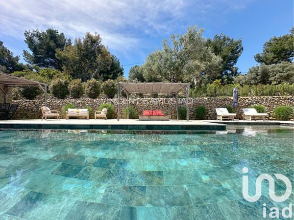 Maison à vendre 7 pièces 221 m² Sanary-sur-Mer