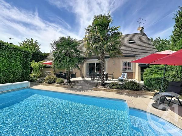 Maison à vendre  7 pièces - 163 m 2   ST MARTIN DU TERTRE  - 89