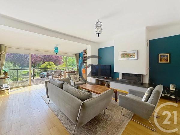Maison à vendre  7 pièces - 163 m 2   ST MARTIN DU TERTRE  - 89