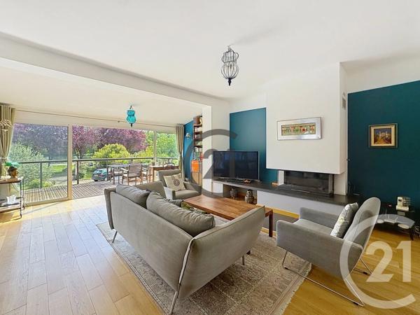 Maison à vendre  7 pièces - 163 m 2   ST MARTIN DU TERTRE  - 89