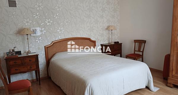 À vendre Maison 7 pièces 167 m² - Chartres-de-bretagne 35131