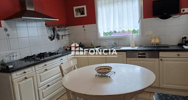 À vendre Maison 7 pièces 167 m² - Chartres-de-bretagne 35131