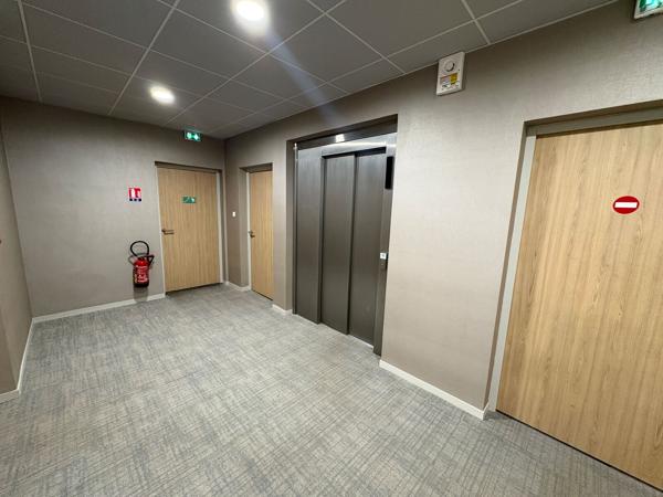 Bureaux à vendre Orléans 65 m2