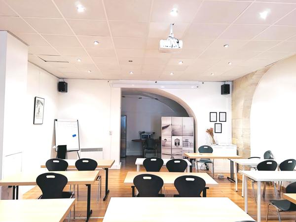 Bureaux ou local commercial à louer Bordeaux centre environnement dynamique