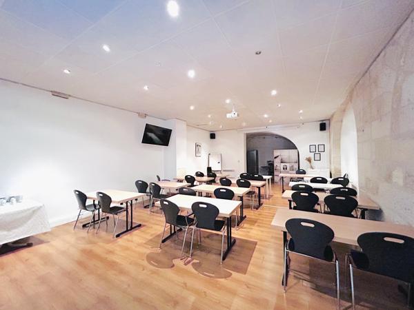 Bureaux ou local commercial à louer Bordeaux centre environnement dynamique
