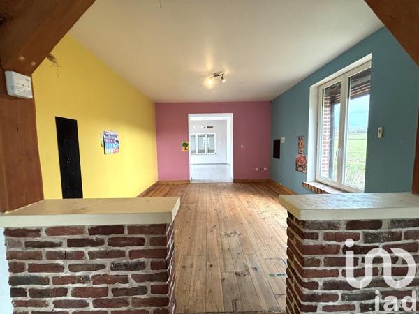 Maison 5 pièces de 130 m² à Feuillères (80200)