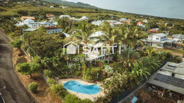 Villa de charme avec vue mer à 180° et jardin tropical – Saint-Leu