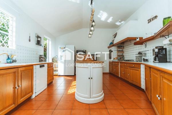 Villa de charme avec vue mer à 180° et jardin tropical – Saint-Leu