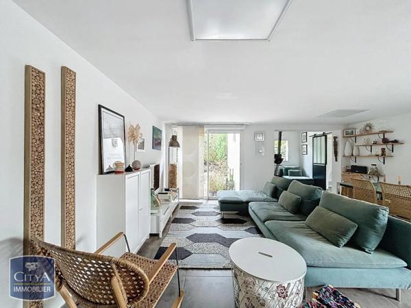 Maison à vendre 10 pièces 302m²