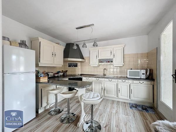 Maison à vendre 10 pièces 302m²