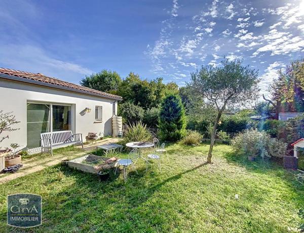 Maison à vendre 10 pièces 302m²