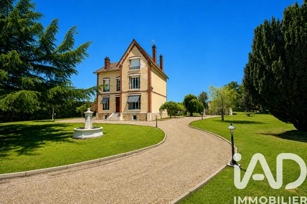 Maison à vendre 10 pièces 271 m² Solers