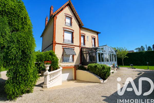 Maison à vendre 10 pièces 271 m² Solers