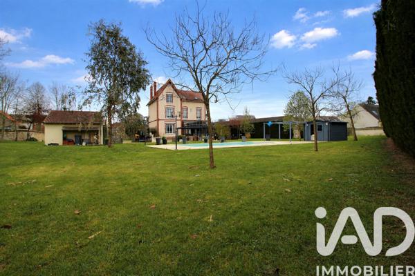 Maison à vendre 10 pièces 271 m² Solers