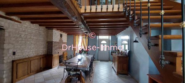 Maison à vendre 6 pièces de 198 m²