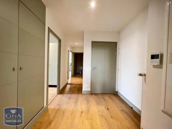 Appartement à louer 3 pièces 86.5m²