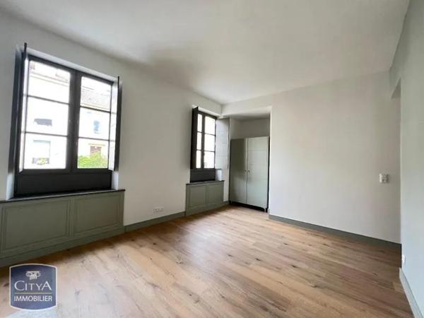 Appartement à louer 3 pièces 86.5m²