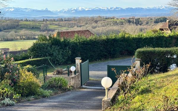 Maison à vendre    6 pièces • 170 m2 Montardon