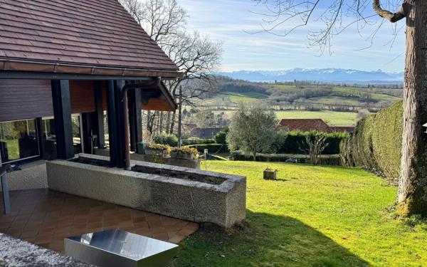 Maison à vendre    6 pièces • 170 m2 Montardon