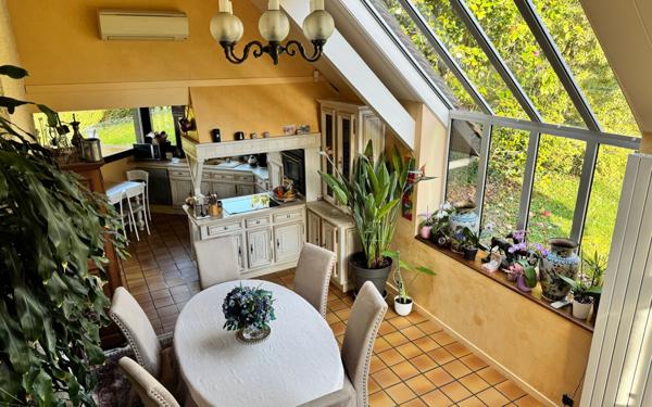 Maison à vendre    6 pièces • 170 m2 Montardon