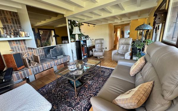 Maison à vendre    6 pièces • 170 m2 Montardon