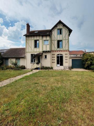Propriété de caractère anglo-normande de 1920