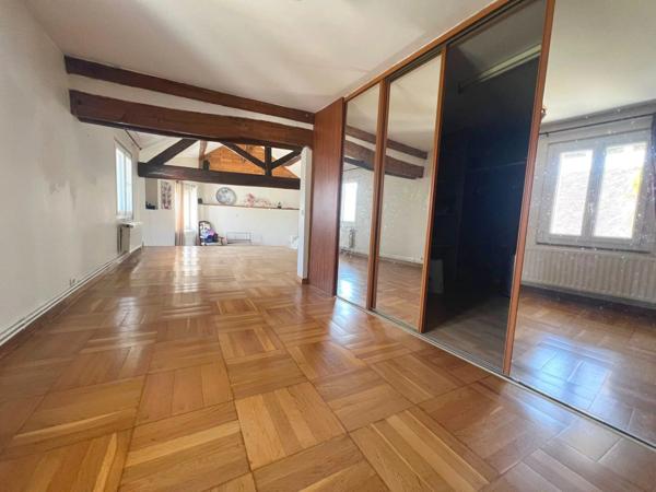 Vente Maison 8 pièces 280 m2 à Chaumes-en-Brie