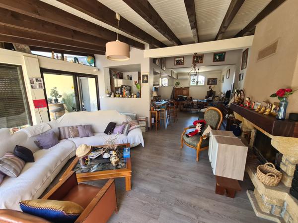 Perpignan (66000) Maison 3 pièces de 115 m² avec piscine sur terrain de 500 m²