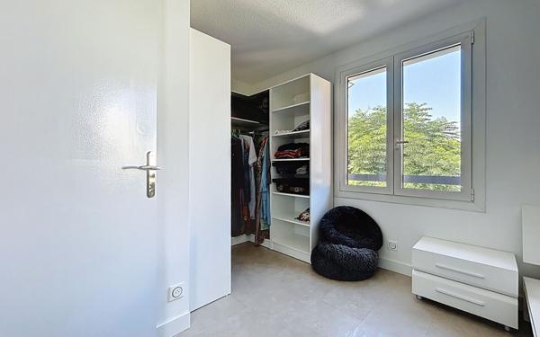 Maison à vendre    3 pièces • 71 m2 Fréjus