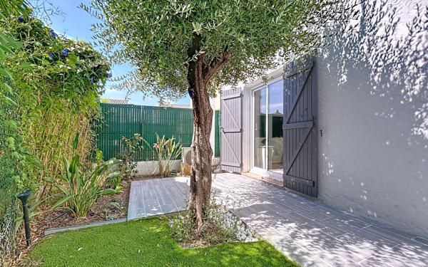 Maison à vendre    3 pièces • 71 m2 Fréjus