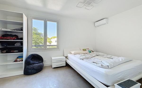 Maison à vendre    3 pièces • 71 m2 Fréjus