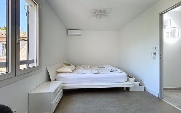 Maison à vendre    3 pièces • 71 m2 Fréjus