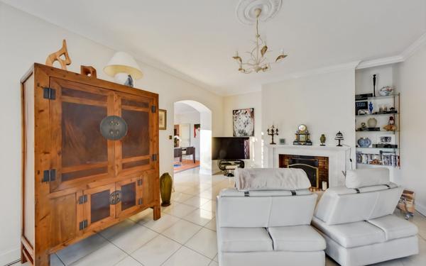 Maison à vendre    6 pièces •  Lagord