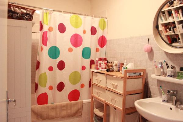 Maison de 5 pièces (99 m²) en location à VILLENEUVE LES AVIGNON