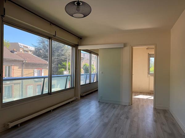 Appartement Epernay 2 pièce(s) 45.90 m2