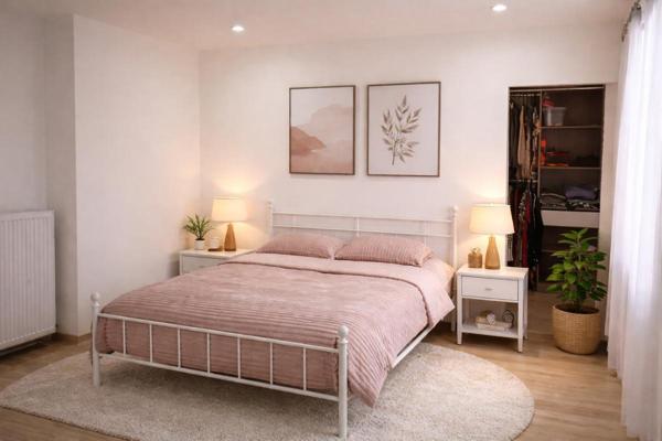 Belle Demeure Contemporaine ou Maison de Caractère en Pierre de 181m² entièrement rénovée avec sa vaste Cour, Terrasse et Terrain clos, arboré et Constructible de 1821 m²