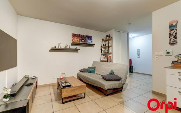 Appartement à vendre    2 pièces •  Lyon 8