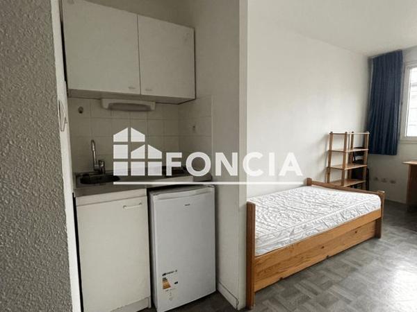 Location Studio 18.19 m² - 7 RUE ADRIEN RICARD Grenoble 38000