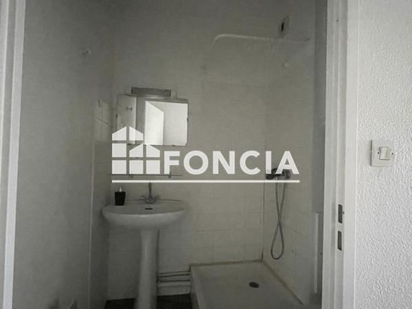 Location Studio 18.19 m² - 7 RUE ADRIEN RICARD Grenoble 38000