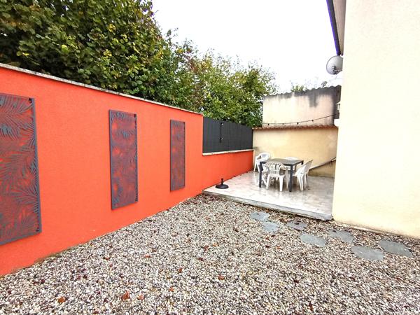 Maison 4 pièces à vendre à Salles-d'Angles
