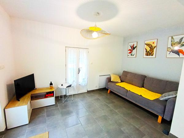 Maison 4 pièces à vendre à Salles-d'Angles