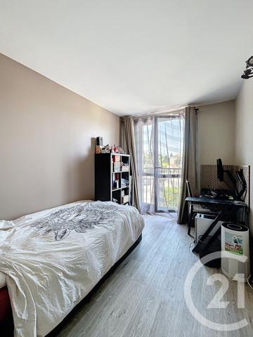 Appartement F4 à vendre  4 pièces - 73,53 m2 BRETIGNY SUR ORGE - 91