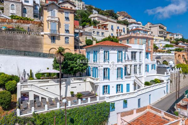 Nice Parc Impérial - Elégante villa niçoise avec vue panoramique jusqu'à la mer