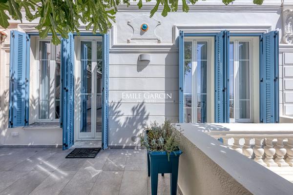 Nice Parc Impérial - Elégante villa niçoise avec vue panoramique jusqu'à la mer