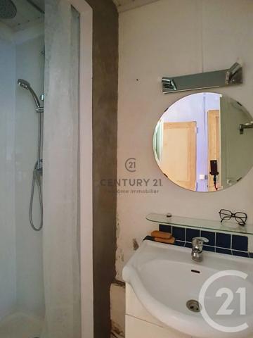 Immeuble à vendre  137 m 2   CREPY EN VALOIS  - 60