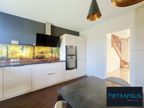 Corcelles-lès-Cîteaux Maison individuelle 224m2 avec piscine